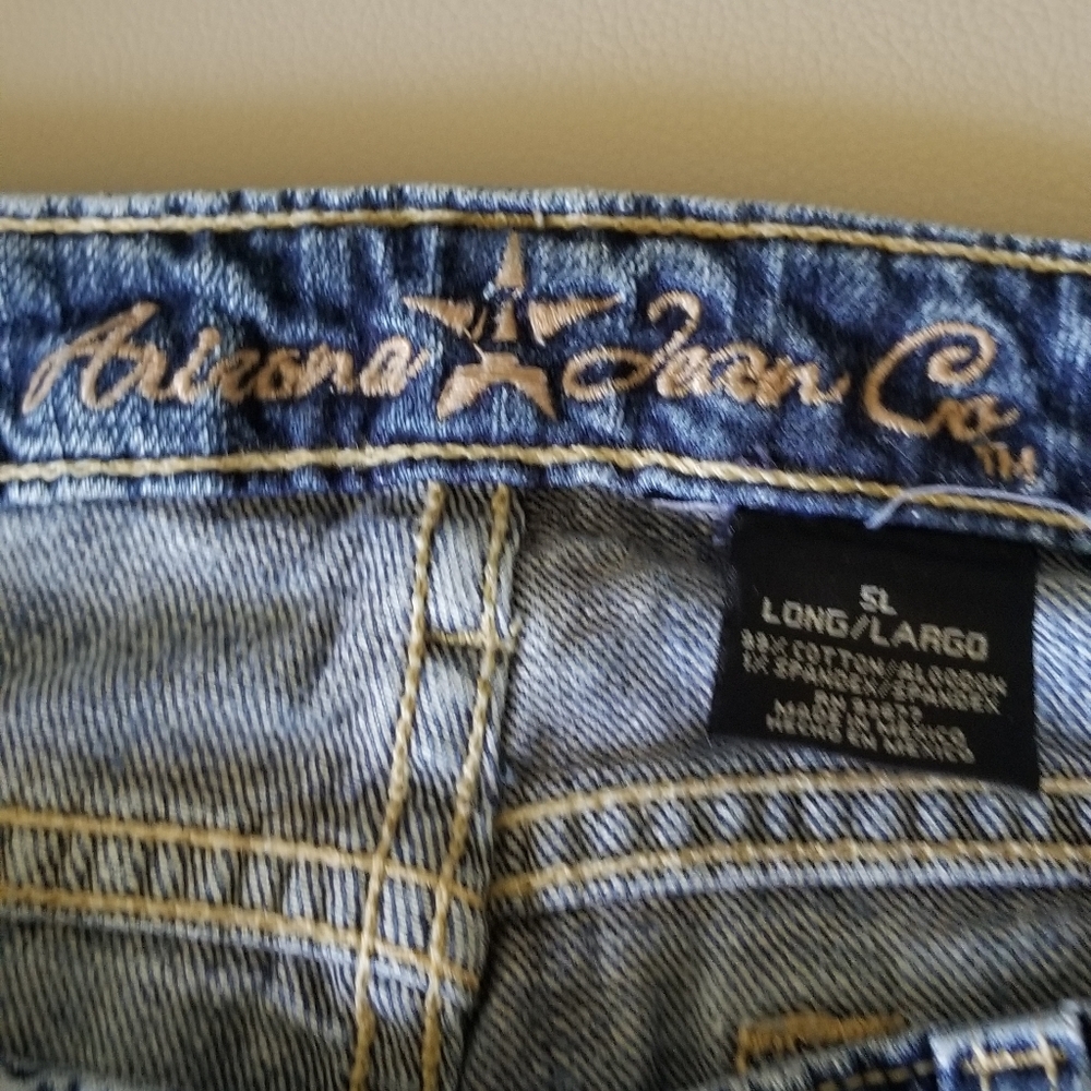Arizona Jeans - Picture 3 of 3